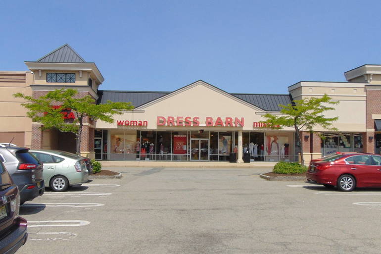 Dressbarn To Close Roxbury Mall Operators Stay Upbeat Tapinto