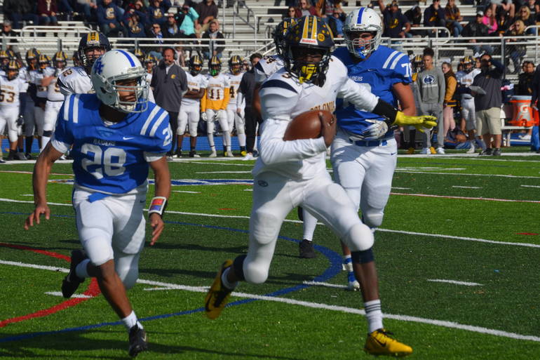 Football Colonia Beats Scotch PlainsFanwood, 356; Raiders End