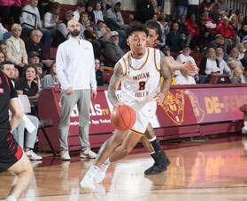 Carousel image 48f16bc1d8a453a24a6b duke