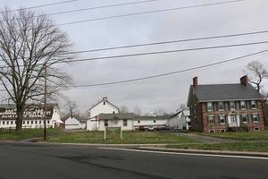 Carousel_image_ecec4e682e29534c1182_dvoor-from-traffic-circle