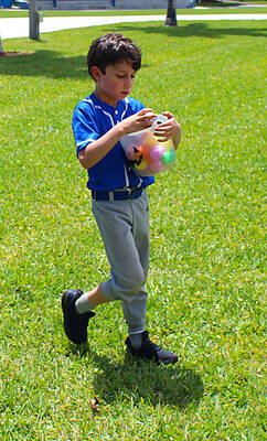 Carousel image clone 1710589 9e5bf87d432864120326 easteregghunt1