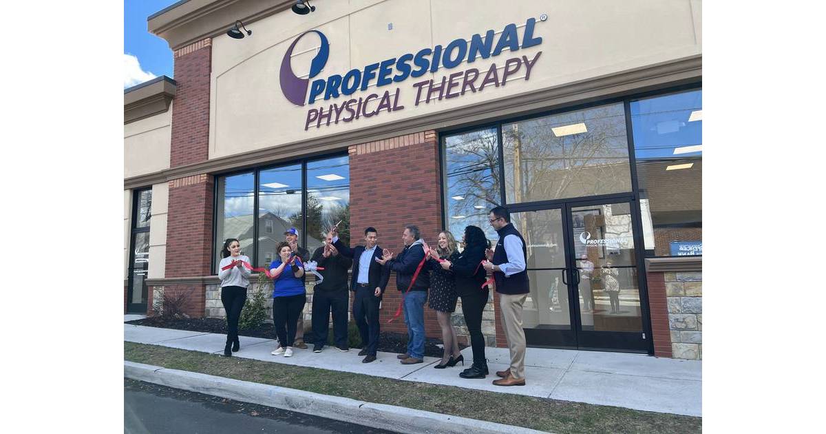 New Physical Therapy Office Celebrates Grand Opening in Lodi