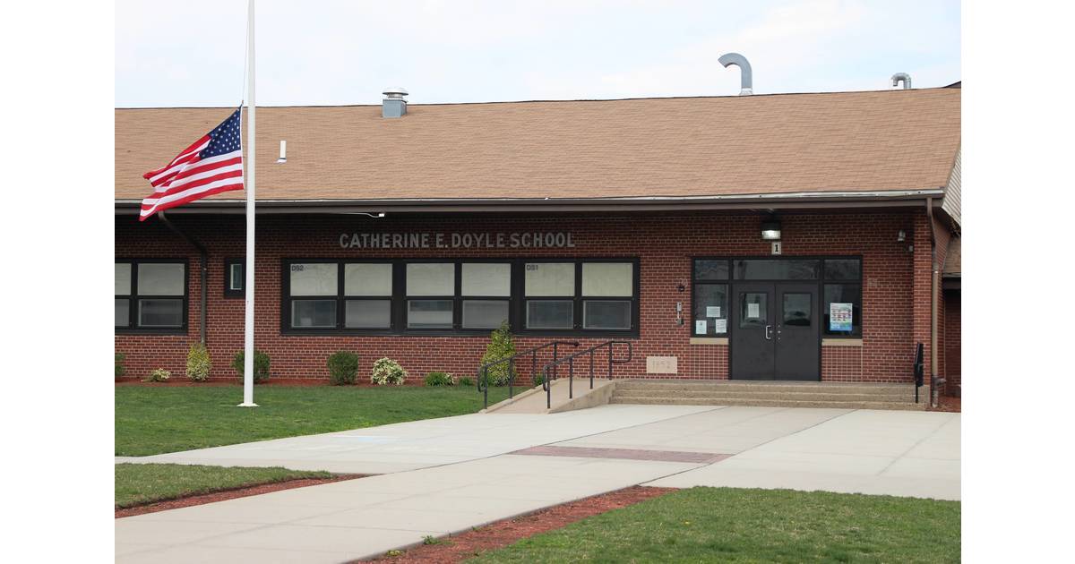 Update! WoodRidge Elementary Teacher's Classroom Tech Request is Fully