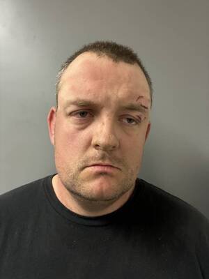 Carousel image 35ce8929c760527c433b e reed mug shot