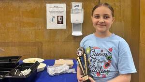 Carousel image 930b9b22592aae52ba90 esme food challenge