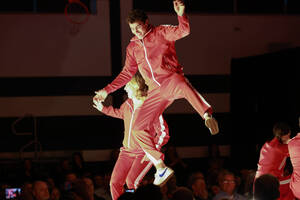 Carousel image 9ef3585ba4fba08c545c fashionshow26 2