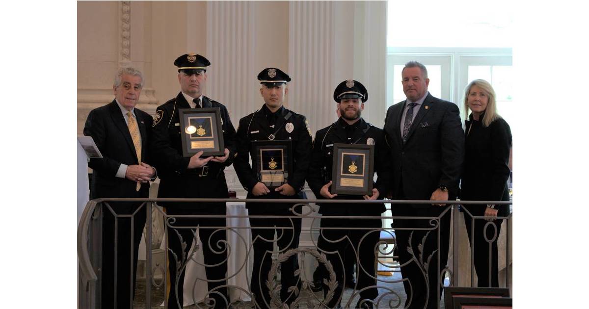 Fairfield Police Officers Receive Valor Awards West Essex, NJ News