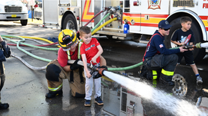 Carousel image 80e68a80c459d90f344c first responder expo