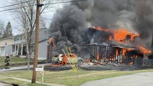 Carousel image 9ad3ed1dda2974bc6807 fire