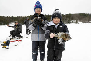 Carousel image ea0823ffcc995ff40bf8 fishing derby 1