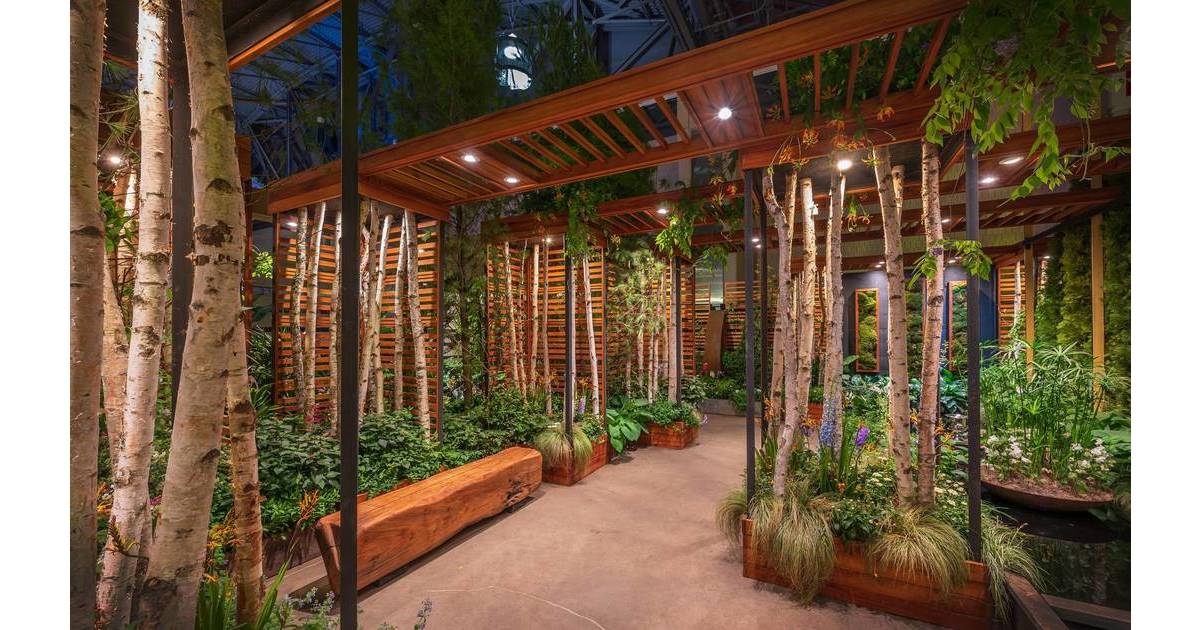 Doylestown Landscaper Takes Second Place at Philadelphia Flower Show