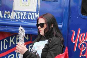 Carousel image b3c6894c2d7d93fccb6f foodtruck