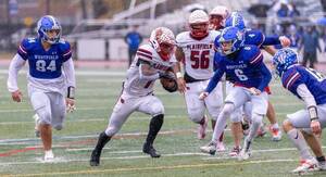 Carousel image bc3bb1e0925c71906969 football