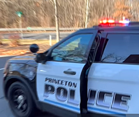Carousel image 43be11b66474af2ff278 from pd facebook car with door ajar