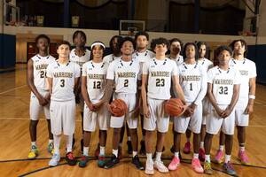Carousel image 5c01d761835d1a371c1b franklin boys basketball team