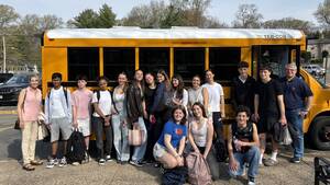 Carousel image 6d826c8e59bb3b947487 frenchstudents