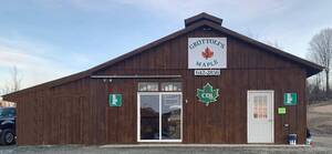 Carousel image cc64613a5df538774f7b front ny maple weekend