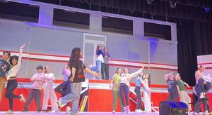 Carousel image f15316 musical he rom