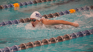 Carousel image 00e1d6 estfield girls swimming