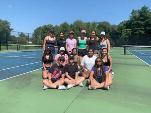 Carousel image 01026e7559c95be13e2d girls tennis 2024
