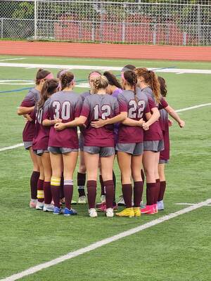 Carousel image 6307c8cbecfc91a2e03b girls soccer team