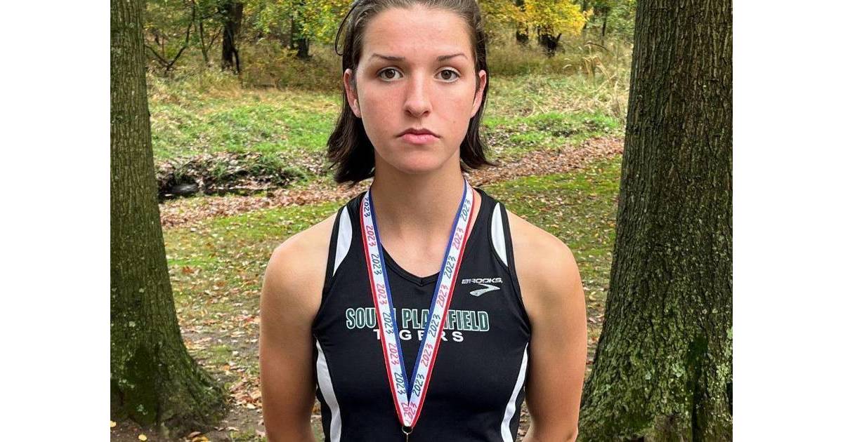 Athlete of the Week - Gianna Penyak / Girls Cross Country | South