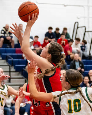 Carousel image 42280684c6f5d890b9b5 glhs girls varsity vs np super saturday 34