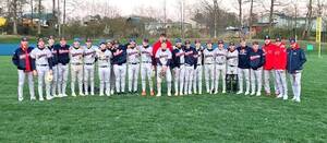 Carousel image 4aa2ff630bf2015972dc gl baseball team 39 in a row  2 