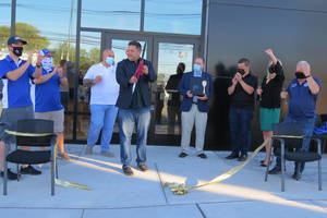 Carousel_image_79d7292630a44ea7a826_glenn_ribbon_cutting_photo_by_yovany_tamargo