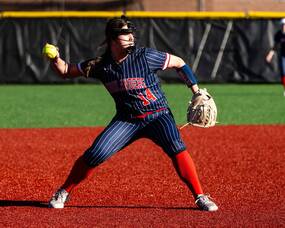 Carousel image a51b992959c4ea7e137d gl softball at alj 0732