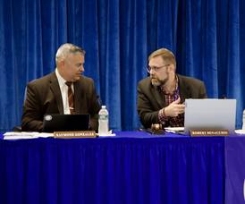 Carousel image 1345d6 aymond onzalez and obert enacchio