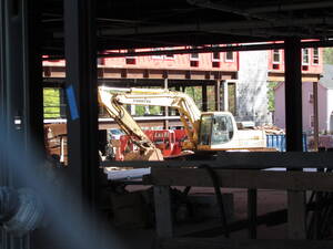Carousel image a18e007a8e37132e223a gomes property under scaffolding