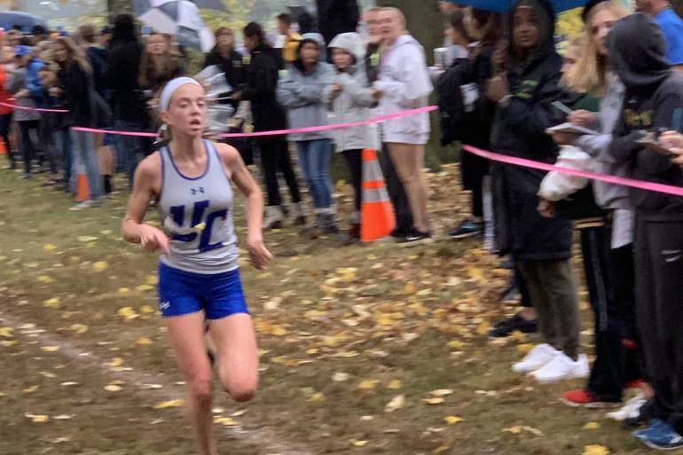 Granrath wins 2019 union county xc titlte .jpg