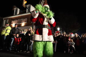 Carousel image 0cba5c doylestown tree lighting ceremony