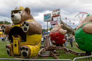 Carousel image 288e653e6523a13364cf grfair 7824