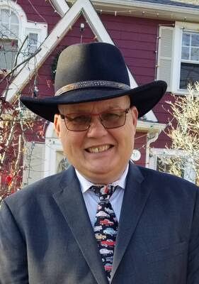 Carousel image 6564bb8af918ebfd4ad3 greg roser