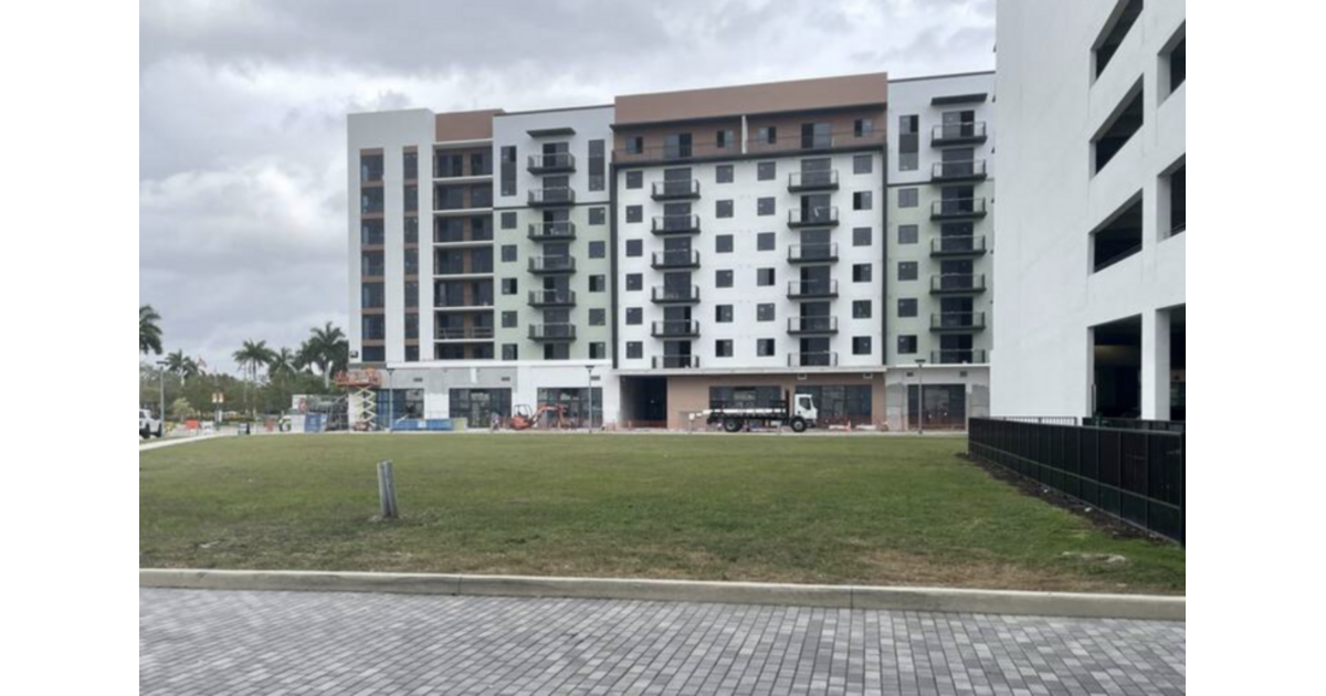 Coral Springs Considers Creating Downtown Public Gathering Space Including Huge LED Screen