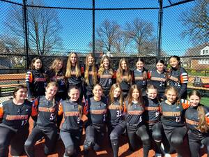 Carousel image 0a21b89637729499202c hasbrouck heights hs softball team 2025