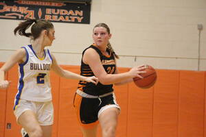Carousel image 42e4341fd3c981446151 hasbrouck heights girls bb paige sonzogni