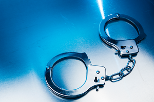 Carousel image 477a4dc26b095bee6183 handcuff graphics   blue