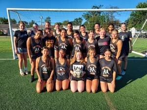 Carousel image 4a91bcca18919c11003f hasbrouck heights hs girls soccer team 2025