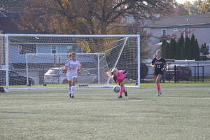 Carousel image e6b1ab568f86b643615c hasbrouck heights girls njsiaa tessa reyngoudt