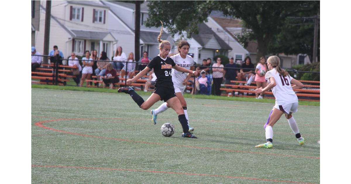 Girls Soccer Hasbrouck Heights Shuts Out Wallington/Becton Hasbrouck