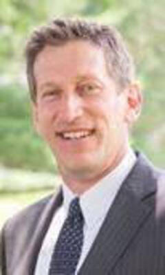 Carousel image 34833359038bca1df456 hillspixandrewzwicker