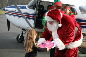 Carousel image 3c5405709ac1086b00b5 hillspixsantaflyin