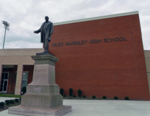 Carousel image e0b35eae25afcdf8cb4f hillspixmckinleystatueohioschool