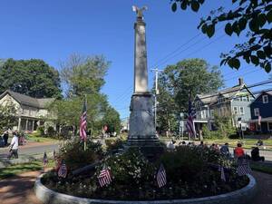 Carousel image e7d7015963256e74c43b hightstown memorial day monument