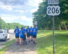 Carousel image ef478aac5839145eb4ec hillspixtorchrun2024backs
