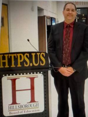 Carousel image f3fb84fdeb05ea6e16a5 hillspixchrisenglish