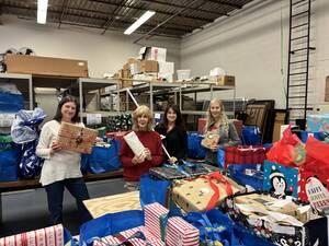 Carousel image fcd65f enape alley oundation s holiday gift program